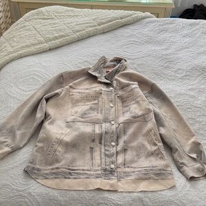 Stylish Cream Suede Jacket for Women with Jean Style